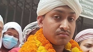 DU student seeks to withdraw harassment case ‘over threats’