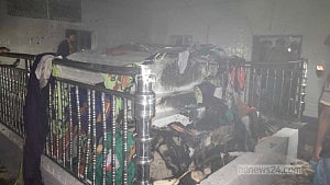 ‘Towhidi Janata’ set fire to shrine in Barguna