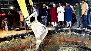 WASA line break triggers water crisis across Chattogram