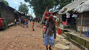 UN chief urged to take steps on Rohingya crisis during visit