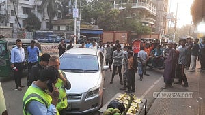 Car chased down, 2 shot dead in Chattogram