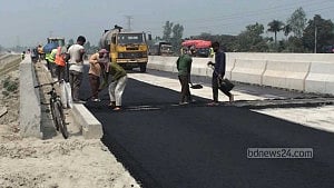 Eid journey: travellers fear traffic bottlenecks in Elenga, Jamuna Bridge