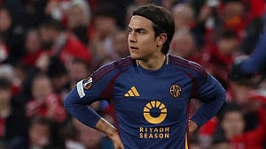 Roma suffer Dybala blow