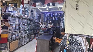 High prices drive Eid shoppers away in Dhaka