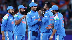 Chakravarthy spins India to win against NZ