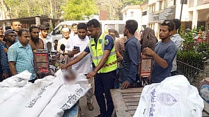3 die as ambulance rams three-wheeler in Jashore