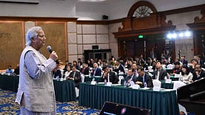 China pledges $2.1bn in loans, investments for Bangladesh