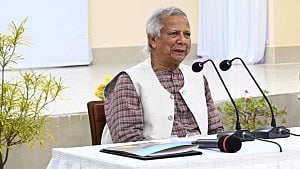 We are lucky to have the sea: Yunus