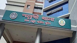 ‘সংঘবদ্ধ ধর্ষণ’: অভিযোগপত্রে নাখোশ সেই সাংবাদিক