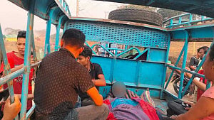 সাজেকে আগুনে পুড়ে একজনের মৃত্যু