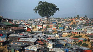 1 killed in gunfight at Rohingya camp