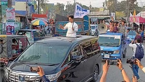 শোডাউনের রাজনীতি নাকি অংশগ্রহণ ও অন্তর্ভুক্তিমূলক নির্বাচন?