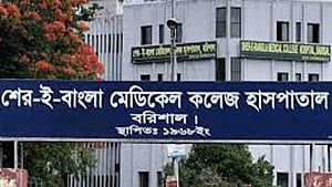Newborn rescued from roadside in Barishal
