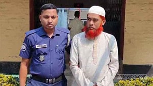 সিরাজগঞ্জে চাল চুরির মামলায় ইউপি সচিব কারাগারে