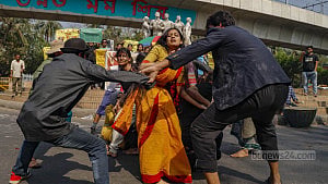 নিপীড়ন বিরোধী পথনাটক