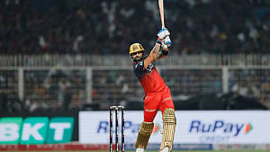 Bengaluru thump Kolkata for winning start to IPL