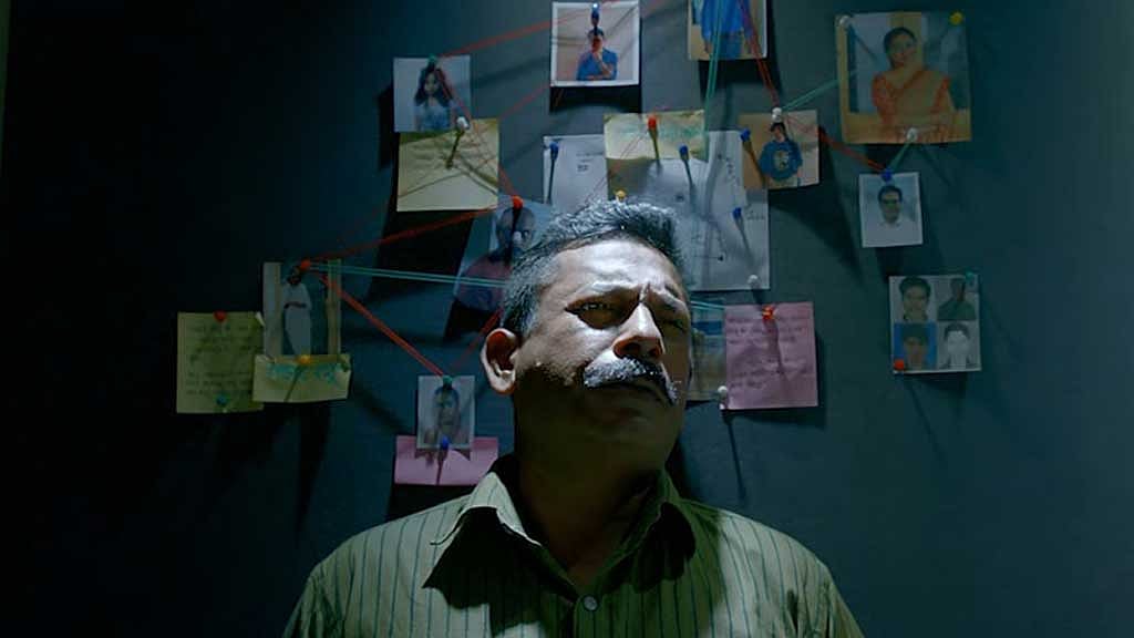 'চক্কর' সিনেমায় মোশাররফ করিম। ছবি: ‘চক্কর ৩০২' সিনেমার ট্রেইলার থেকে।   