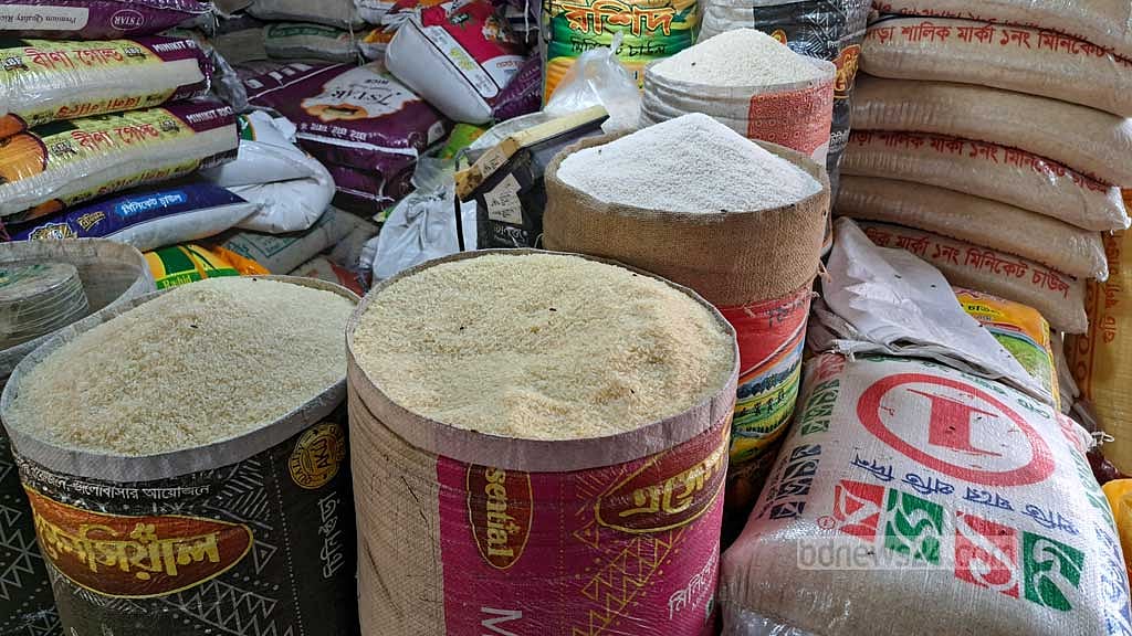 সুগন্ধি চালের দাম না বাড়লেও সেদ্ধ চালের বাজারে অস্থিরতা চলমান।