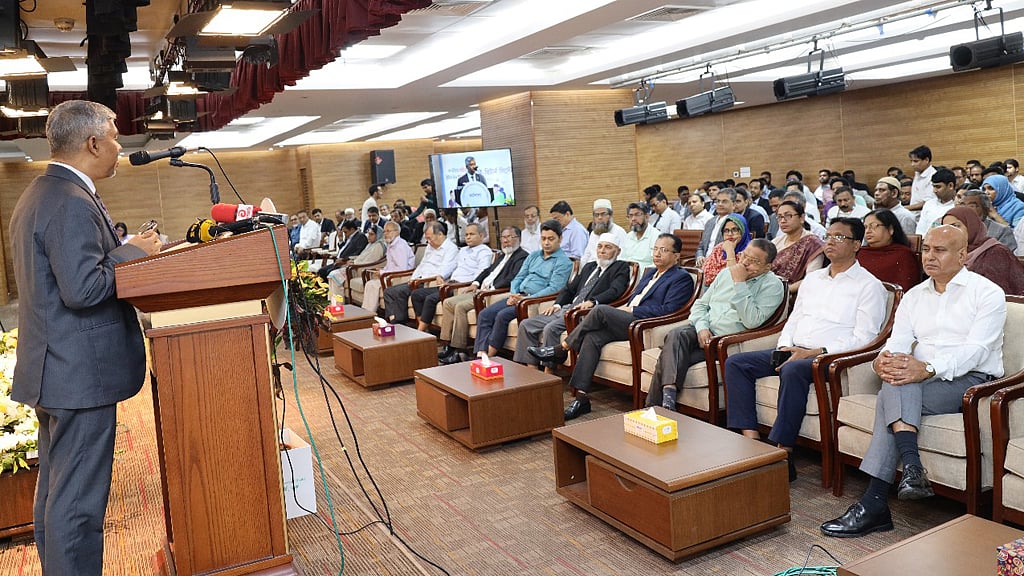আগারগাঁওয়ে রোববার ‘রিটার্ন সিস্টেমের সমস্যা চিহ্নিতকরণ এবং সমাধানের উপায়’ শিরোনামে কর্মশালা করে এনবিআর। 