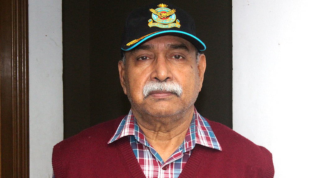 মুক্তিযোদ্ধা অবসরপ্রাপ্ত স্কোয়াড্রন লিডার লিয়াকত আলী খান (বীর উত্তম)