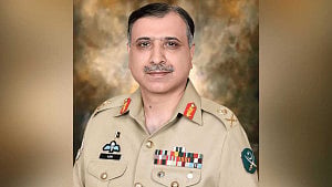 Pakistan appoints ISI chief as security advisor