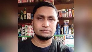 ফেনীতে গাছ কাটার জেরে হামলায় আহত যুবলীগ নেতার মৃত্যু, গ্রেপ্তার ১