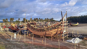 Boat repairs underway amid fishing ban