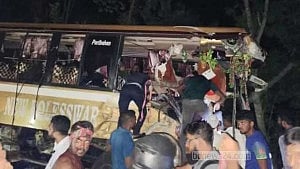 3 die in Gopalganj road crash