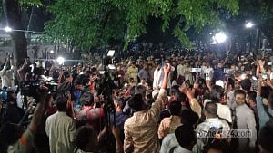 Protesters gather outside Yunus’s residence demanding AL ban