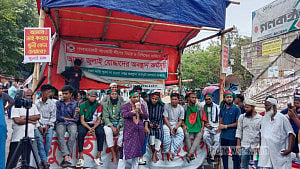 July Uprising injured block Shahbagh intersection