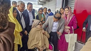 খালেদা অসুস্থ, তারেক বিদেশে, জুবাইদা কি বিএনপির নতুন কাণ্ডারি?