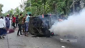 3 dead in Khulna road accident