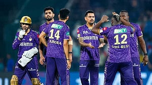 আইপিএল খেলতে ভারতে ফিরছেন বাটলার-রাসেলরা