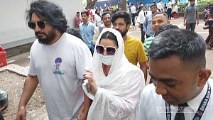 Pori Moni in court for cross-examination