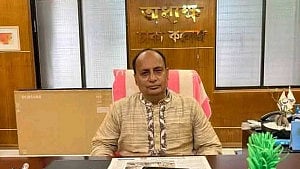 Prof Elias appointed administrator of proposed uni with 7 colleges