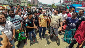 Protest over Kajla gas crisis ends after 3 hours