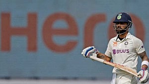‘আরও দুই বছর অনায়াসেই খেলতে পারত কোহলি’