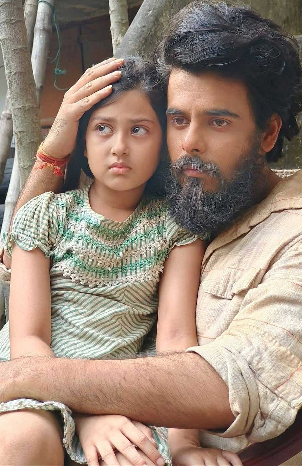 ‘জংলি’ সিনেমার দৃশ্য। ছবি: নির্মাতার ফেইসবুক থেকে নেওয়া। 