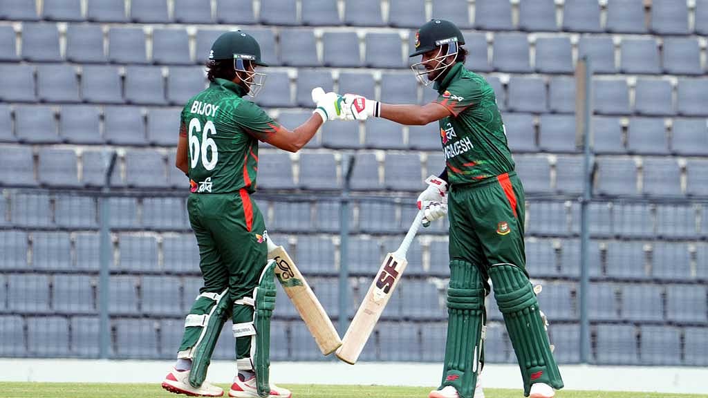 ইনিংস বড় করতে পারেননি এনামুল হক ও নাঈম শেখ। ছবি: বিসিবি। 