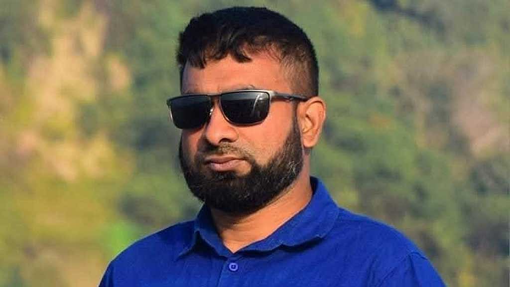 আটক নাজমুল হোসেন আরাফাত।