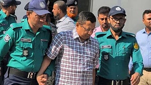 ট্রাইব্যুনালে শাপলা চত্বরের মামলায় আসামি হচ্ছেন সাবেক আইজিপি আবদুল্লাহ আল মামুন