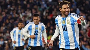 Argentina sink Angola in Luanda