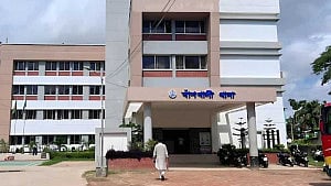 বাড়ির পাশে বাগানে পুঁতে রাখা হয়েছিল ‘নিখোঁজ’ ব্যক্তির লাশ
