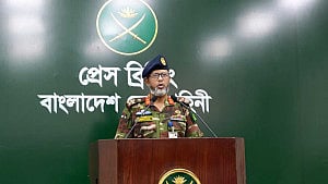 Do Army officers in custody retain their posts?