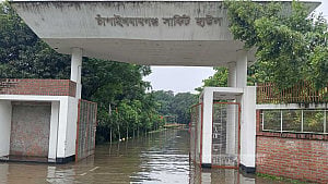 Record rain leaves Chapainawabganj underwater