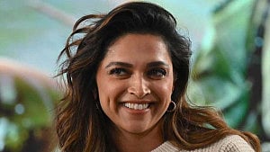 দীপিকার কণ্ঠ মেটা এআইয়ে