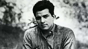 ধর্মেন্দ্র: যিনি বদলে দিয়েছিলেন ভারতীয় সিনেমার ‘ধর্ম’