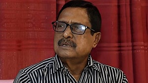 বিএনপি নেতা ফজলুর রহমানকে ট্রাইব্যুনালে তলব