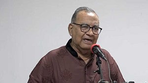 Mujib’s portrait removal from Bangabhaban ‘wrong’: Selim