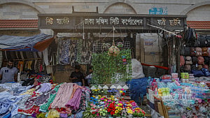 When passenger shelters turn into hawker stalls in Dhaka